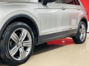 VOLKSWAGEN TIGUAN SEL TSI BMT 4MOTION DSG - 7219 - 33