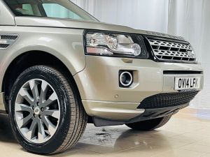 LAND ROVER FREELANDER SD4 HSE LUXURY - 7230 - 37