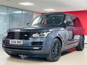 LAND ROVER RANGE ROVER SDV8 AUTOBIOGRAPHY - 7151 - 29