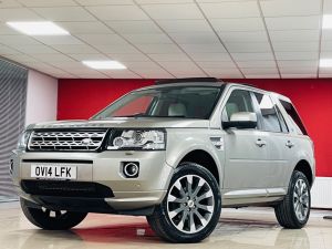 LAND ROVER FREELANDER SD4 HSE LUXURY - 7230 - 3