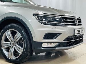 VOLKSWAGEN TIGUAN SEL TSI BMT 4MOTION DSG - 7219 - 32