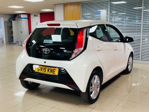 TOYOTA AYGO VVT-I X-PRESSION X-SHIFT - 7207 - 30