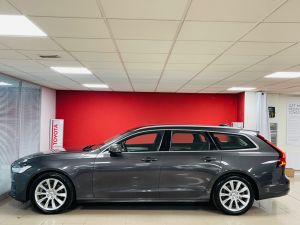 VOLVO V90 B4 MOMENTUM MHEV - 7218 - 42