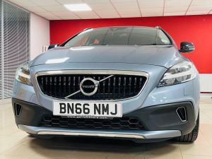 VOLVO V40 T3 CROSS COUNTRY PRO - 7248 - 34