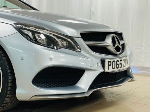 MERCEDES E-CLASS E200 AMG LINE PREMIUM - 7011 - 27