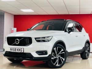 VOLVO XC40 D4 FIRST EDITION AWD - 7195 - 6