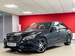 MERCEDES E-CLASS E220 BLUETEC AMG NIGHT EDITION - 7160 - 4