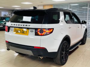 LAND ROVER DISCOVERY SPORT TD4 HSE LUXURY - 7249 - 49