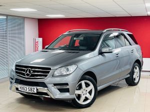 MERCEDES M-CLASS ML350 BLUETEC AMG SPORT - 7222 - 3