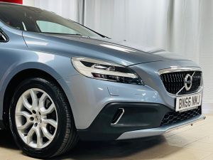 VOLVO V40 T3 CROSS COUNTRY PRO - 7248 - 33