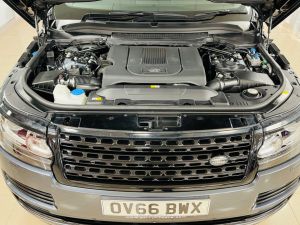 LAND ROVER RANGE ROVER SDV8 AUTOBIOGRAPHY - 7151 - 31