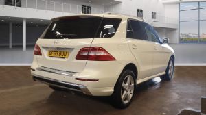 MERCEDES M-CLASS ML250 BLUETEC AMG SPORT - 7227 - 5