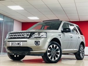 LAND ROVER FREELANDER SD4 HSE LUXURY - 7319 - 5