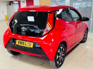 TOYOTA AYGO VVT-I X-TREND X-SHIFT - 7242 - 41