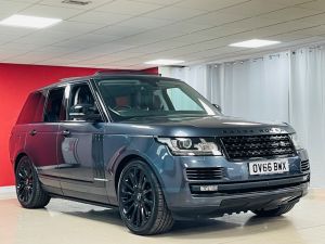 LAND ROVER RANGE ROVER SDV8 AUTOBIOGRAPHY - 7151 - 38