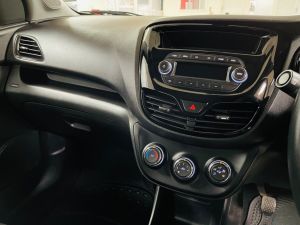 VAUXHALL VIVA ROCKS - 6997 - 19