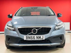 VOLVO V40 T3 CROSS COUNTRY PRO - 7248 - 39