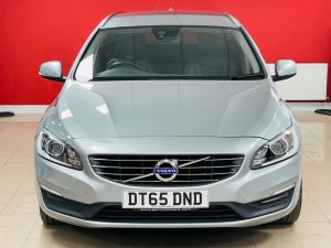 VOLVO V60 D2 SE LUX NAV - 7243 - 32