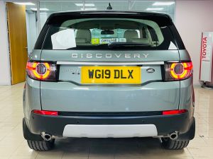 LAND ROVER DISCOVERY SPORT TD4 HSE LUXURY - 7342 - 40