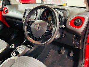 TOYOTA AYGO VVT-I X-TREND X-SHIFT - 7242 - 14