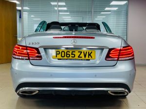 MERCEDES E-CLASS E200 AMG LINE PREMIUM - 7011 - 29