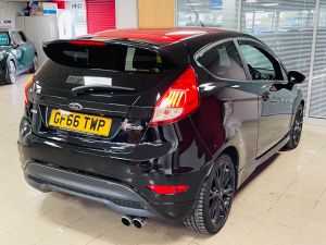 FORD FIESTA ZETEC S BLACK EDITION - 7273 - 32