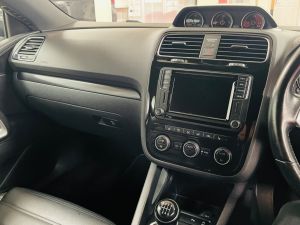 VOLKSWAGEN SCIROCCO R LINE TDI BLUEMOTION TECHNOLOGY - 7216 - 22