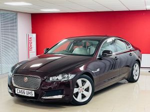 JAGUAR XF PORTFOLIO - 7142 - 2