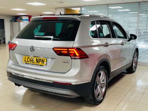 VOLKSWAGEN TIGUAN SEL TSI BMT 4MOTION DSG - 7219 - 40