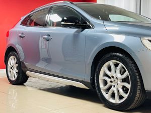 VOLVO V40 T3 CROSS COUNTRY PRO - 7248 - 35