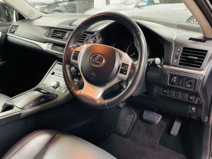 LEXUS CT 200H SE-L PREMIER - 7268 - 8