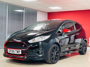 FORD FIESTA ZETEC S BLACK EDITION - 7273 - 33