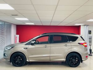 FORD KUGA ST-LINE X TDCI - 7158 - 31