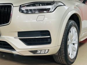 VOLVO XC90 D5 MOMENTUM AWD - 7167 - 38