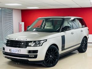 LAND ROVER RANGE ROVER SDV8 VOGUE SE - 7159 - 4