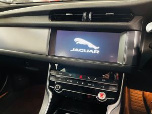 JAGUAR XF D R-SPORT - 7236 - 21