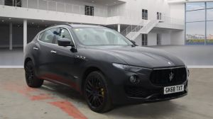 MASERATI LEVANTE D V6 - 7304 - 12