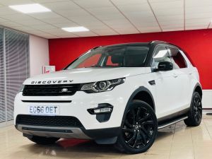 LAND ROVER DISCOVERY SPORT TD4 HSE LUXURY - 7249 - 5