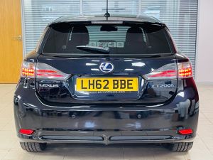 LEXUS CT 200H SE-L PREMIER - 7268 - 36