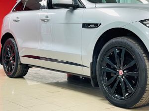 JAGUAR F-PACE R-SPORT AWD - 7106 - 35