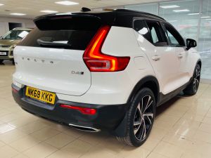 VOLVO XC40 D4 FIRST EDITION AWD - 7195 - 41